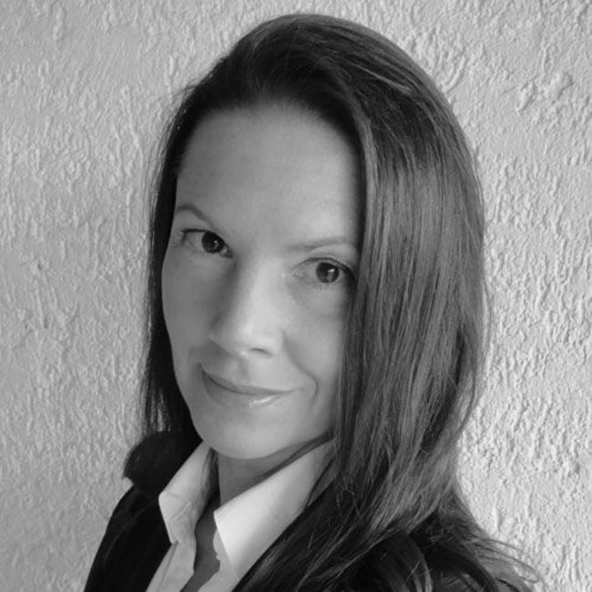 Dr. Theresa Visarius